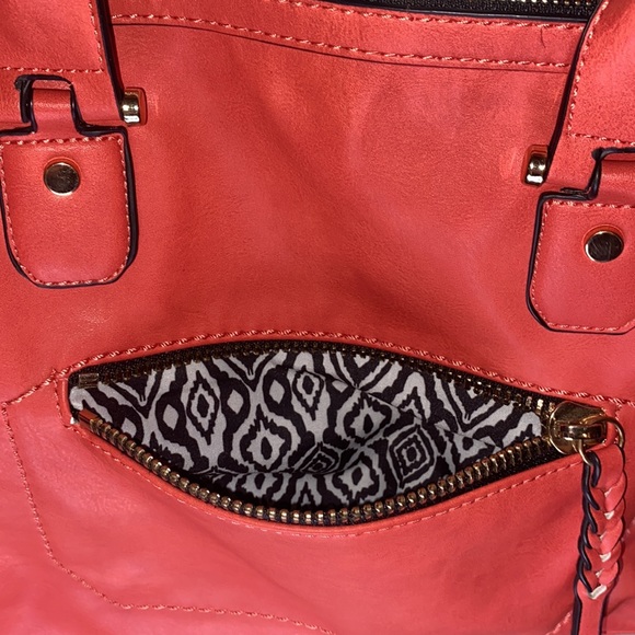 Urban Expressions Red/Orange Large Vegan Satchel Crossbody/Hand/Shoulder Bag - Picture 6 of 16